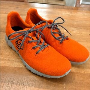 Giesswein Merino Wool Runners Men’s 44 ORANGE